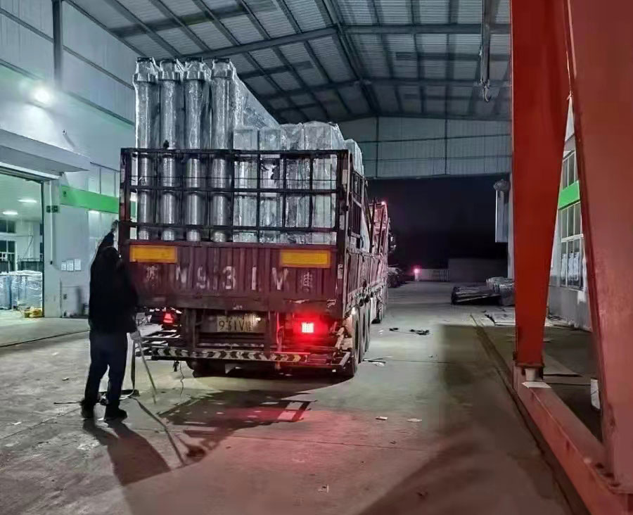 候車(chē)亭發(fā)貨圖 候車(chē)亭發(fā)貨圖